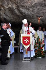 2011 Lourdes Pilgrimage - Grotto Mass (86/103)